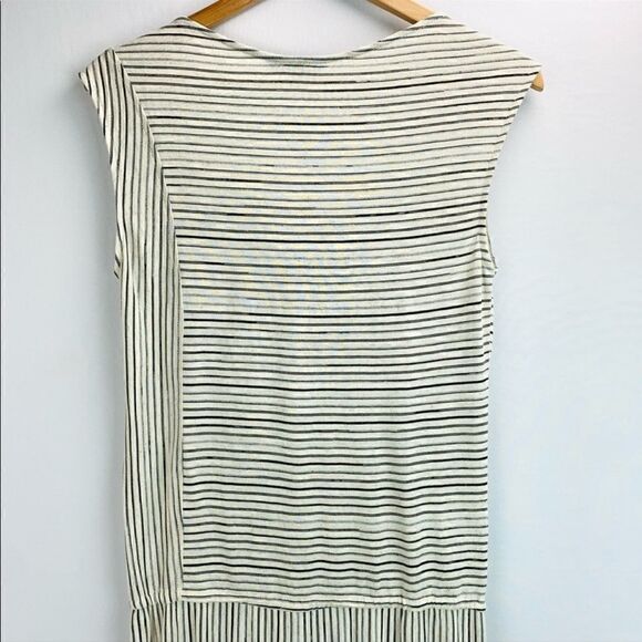 Derek Lam Linen Blend Drop Hem Striped
Relaxed Casual Dress Cream - Picture 12 of 16